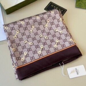 Gucci Brown and Cream Patterned Scarf
